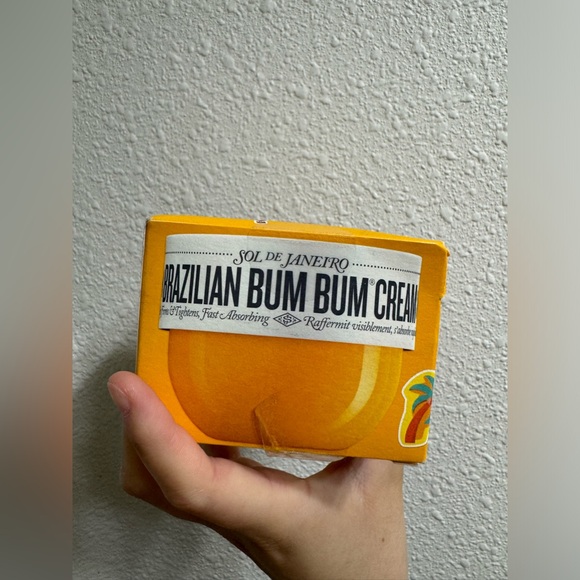 Sol de Janeiro Bum Bum Cream. ⚡️🌴 - Picture 2 of 2